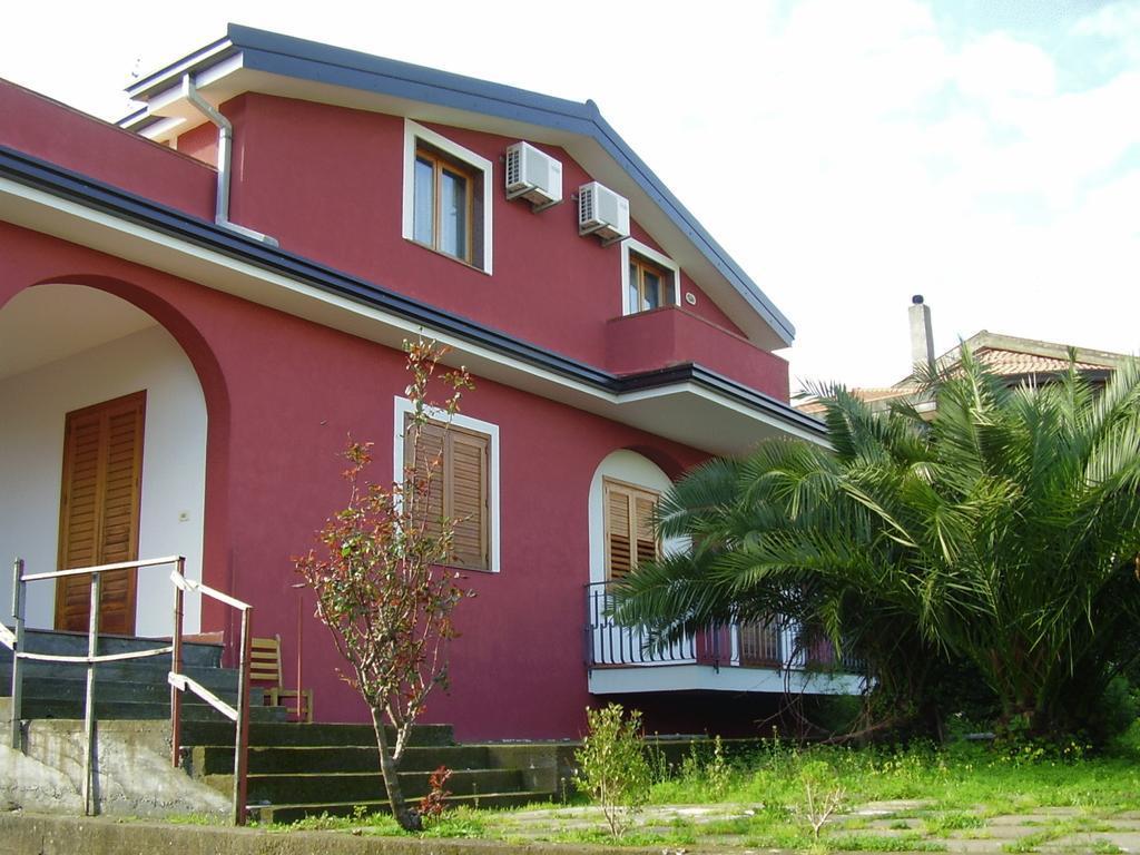 Casalotto Aci SantʼAntonio
